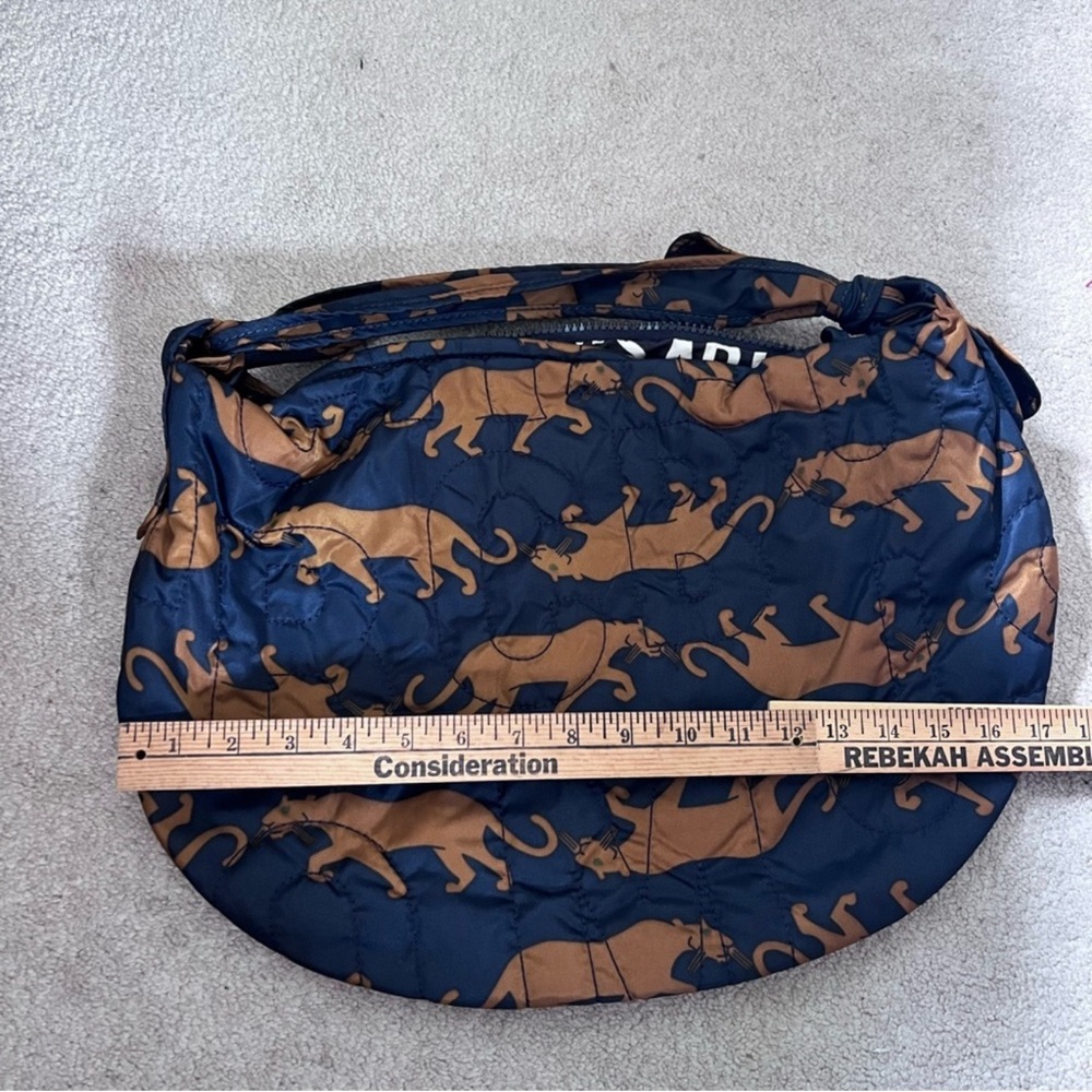 Marc by Marc Jacobs Navy and Tan Quilted panthers 🐆 Print Hobo Tote - Picture 6 of 7